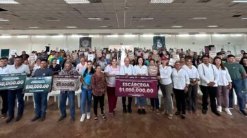 BIENESTAR RESPALDA A ESTUDIANTES, COMITÉS CIUDADANOS Y MICROEMPRENDEDORES DE ESCÁRCEGA